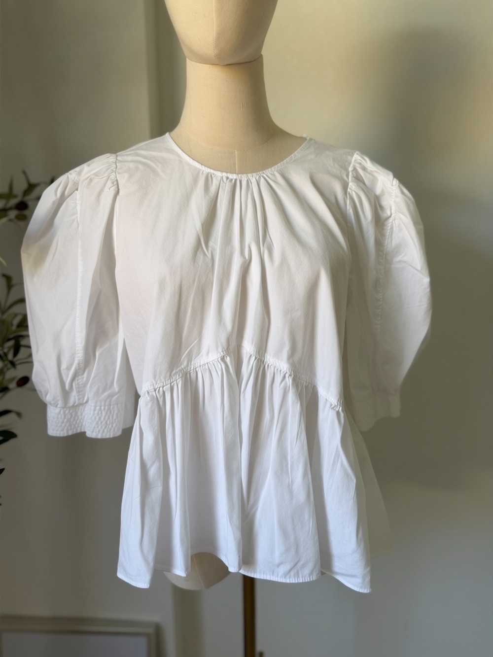 Zara White Puff Sleeve Peplum Blouse